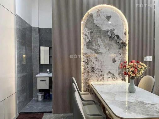 NHÀ 1 TRỆT 1 LẦU MỚI XÂY – SHR – GẦN CHỢ BÌNH CHÁNH – CẦN ĐƯỚC, LONG AN – GIÁ CHỈ 1.8 TỶ