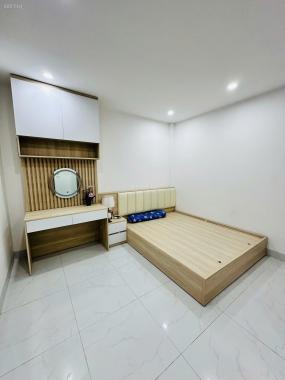 Nhà Đẹp Cầu Giấy -30m2-5 tầng -Mt 6.5 m-30ra ô tô-nhỉnh 7 tỷ