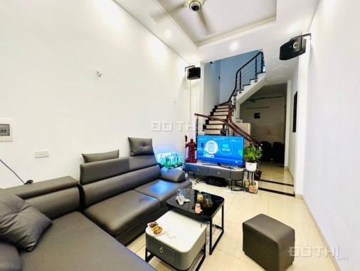 Thịnh Quang trung tâm Đống Đa - vài bước ra ô tô full nội thất hàng hiếm