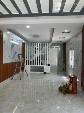 Bán nhà HXH GIÁ RẺ cách MT Huỳnh Tấn Phát Nhà Bè chỉ 30m – 85m² – giá chỉ 5.5 tỷ