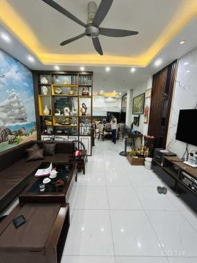NHÀ SIÊU ĐẸP  trung tâm quận Hai Bà Trưng, ngõ thông, ngõ đẹp, morning đỗ cửa.