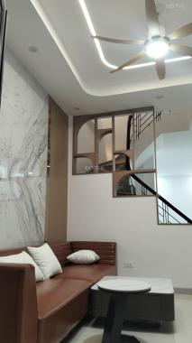 Bán gấp nhà Bùi Xương Trạch 40m2 4 tầng 3.7m mặt 12.6 tỷ