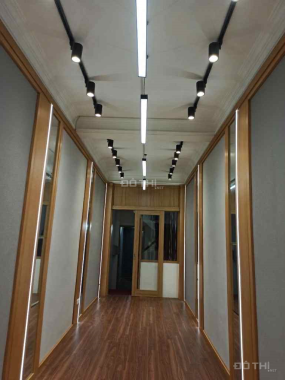 Bán nhà MẶT PHỐ LÁNG – Kinh doanh đỉnh, 33m2 3 tầng giá chỉ 10 TỶ, sổ đỏ chính chủ!