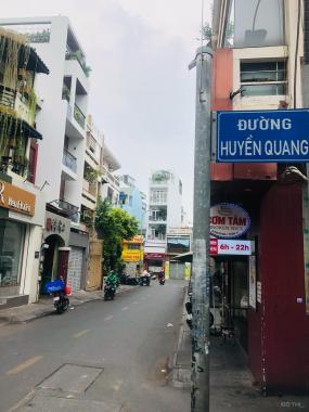 Bán nhà tại 32 Huyền Quang, Phường Tân Định, Quận 1, HCM. DT33.5m2