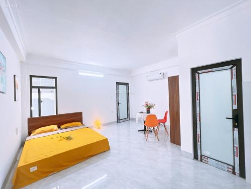 Studio 40m² full nội thất, cửa sổ lớn – Lạc Long Quân, Tây Hồ, 5tr