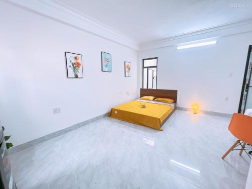 Studio 40m² full nội thất, cửa sổ lớn – Lạc Long Quân, Tây Hồ, 5tr