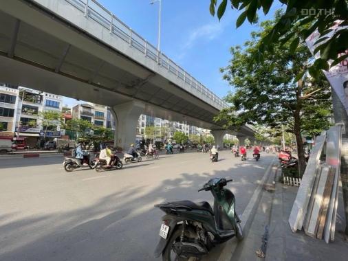 Nhà ngõ rẻ, thông tứ phía, tiện ích nhiều, gần TTTM