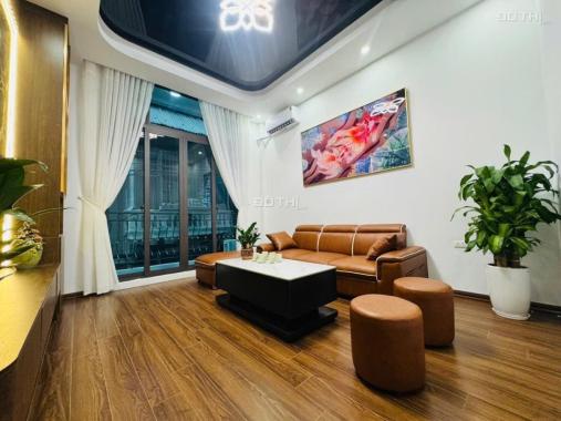 Nhà Đẹp, Nội Thất Xin Xò! Bán Nhà Trung Tâm Quận Đống Đa - Ngõ 554 Phố Trường Chinh