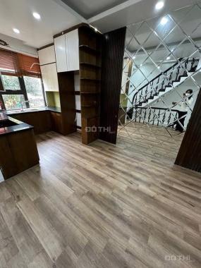 CÙ CHÍNH LAN – 7 TẦNG HIỆN ĐẠI - KINH DOANH - 10,6 TỶ