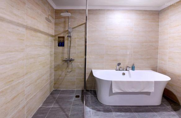 Chính chủ rao bán căn studio 33m2 view vịnh