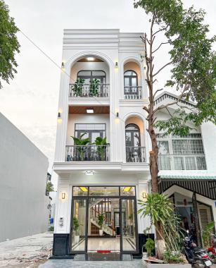 Nhà vừa mới xây xong, trung tâm Thủ Dầu Một giá rẻ