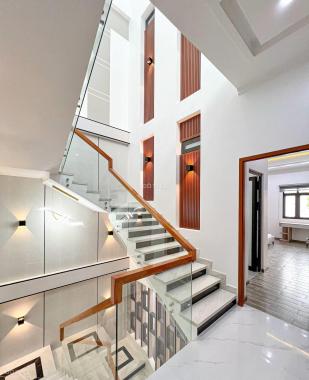 Nhà vừa mới xây xong, trung tâm Thủ Dầu Một giá rẻ