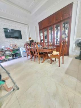 Biệt Thự Phố 135m² Thiết Kế Sonadezi, BTCT 1 Trệt 1 Lầu – Nhà Mới Xách Vali Vào Ở Ngay