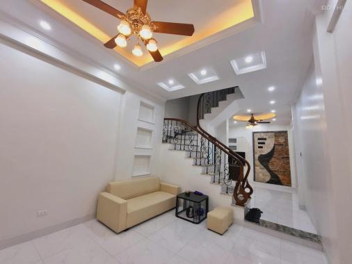 Nhà mới đẹp TT Đống Đa, lô góc gần phố nhỉnh 10 tỷ