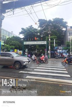 MẶT TIỀN KINH DOANH - NGANG HƠN 6M - VỊ TRÍ TIỀM NĂNG - Ở VÀ CHO THUÊ.ĐXH.Q9