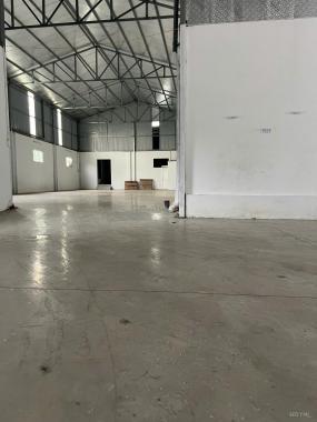 KHO, XƯỞNG 400m CHO THUÊ Tại.CỰ KHỐI. LONG BIÊN. HÀ NỘI