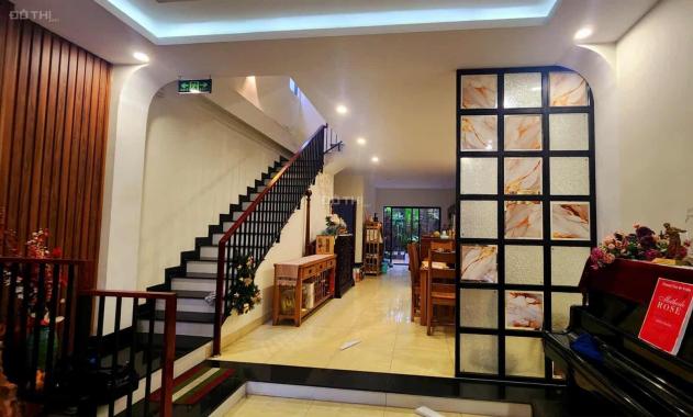 VILLA 4 TẦNG – PHỐ TÂY CHẾ LAN VIÊN – DÒNG TIỀN LIỀN TAY