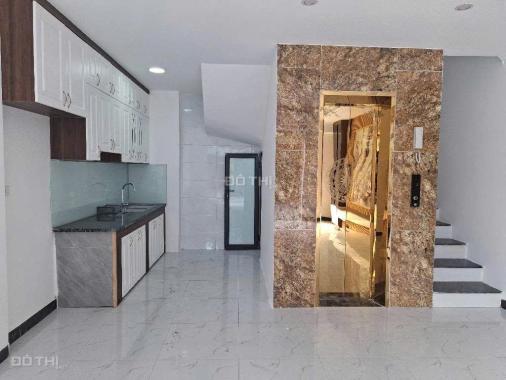 Bán nhà Nguyễn Văn Linh 6 tầng thang máy, kinh doanh, ô tô mt hơn 5m 17.3 tỷ