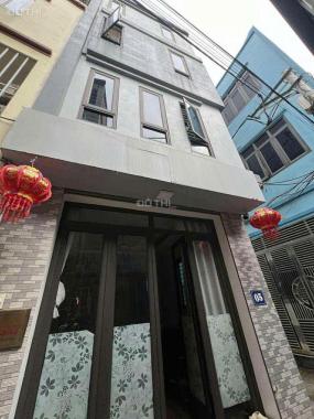 BÁN NHÀ LÔ GÓC, 35M2, Ô TÔ, NỘI THẤT– Ở NGAY, QUY HOẠCH ỔN ĐỊNH