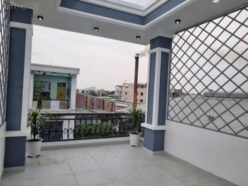 Nhà Bình Chuẩn KDC Lê Phong 1 trệt 2 lầu