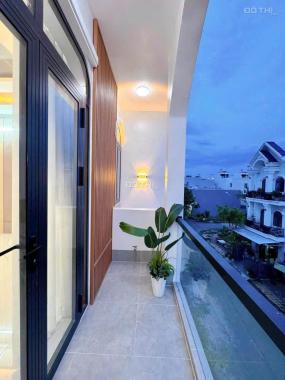 BÁN NHÀ 3 TẦNG TƯƠNG BÌNH HIỆP THỦ DẦU MỘT BÌNH DƯƠNG, CÓ SỔ HỒNG RIÊNG