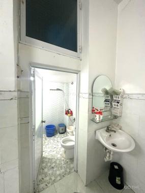 Bán nhà ngộp, Tân Quý Tây-Bình Chánh, sổ hồng riêng