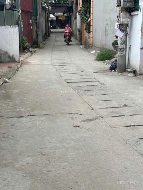 Chính chủ nhờ em Việt bán nhà đẹp Ỷ La chưa đến 5 tỷ