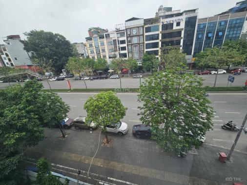 Chính chủ cho thuê VP tầng 2 nhà mặt phố Nguyễn Văn Huyên