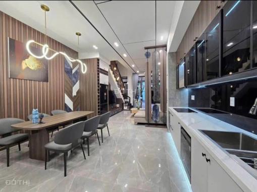 Bán gấp nhà mặt tiền cuối Bình Chánh diện tích 65m2, giá 820tr