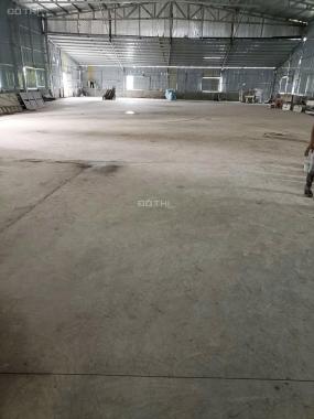 CHO THUÊ 2.800m2 KHO, XƯỞNG, BÃI TẠI VIỆT HÙNG. ĐÔNG ANH.