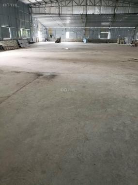 CHO THUÊ 2.800m2 KHO, XƯỞNG, BÃI TẠI VIỆT HÙNG. ĐÔNG ANH.