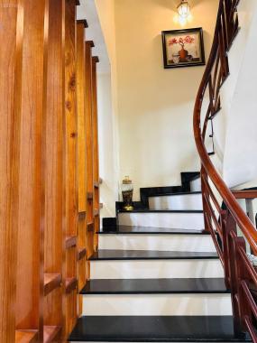 Liền kề khu trung tâm Mỹ Đình 62m 5 tầng full nội thất giá 20 tỷ