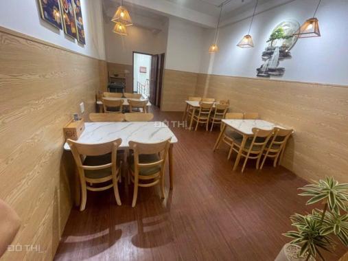 Cho thuê nhà, mặt bằng kinh doanh 140 m² mặt tiền 61 phan huy ích p 15 q Tân Bình