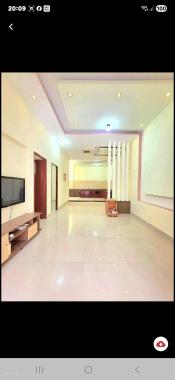 Nhà đẹp Dị An,nội thất sang trọng.180m2. 3 tầng đẹp