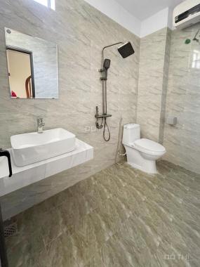 HIẾM- BÁN GẤP NHÀ NGUYỄN KHOÁI full nội thất mới tinh 30m2 . 6.95 t