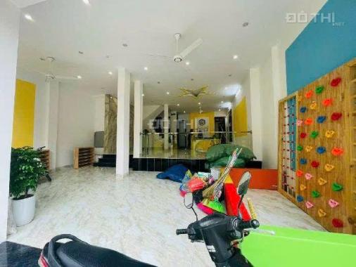 Bán nhà đường Xuân Đỉnh, Bắc Từ Liêm, hơn 100m2, 5 tầng, mt 8m, 30 tỷ