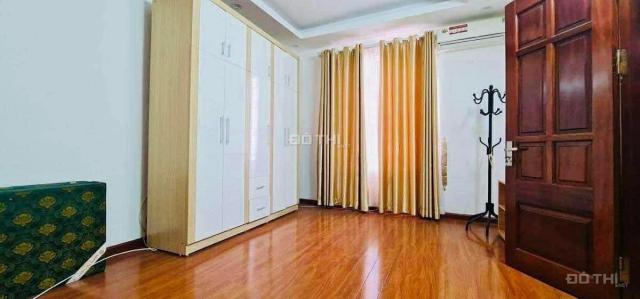 Bán nhà phố Đào Tấn, Ba Đình, 34m2, 5 tầng, 7.x tỷ