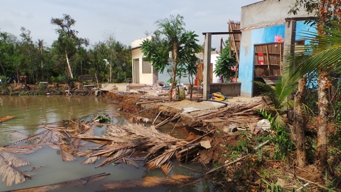Tp.HCM: Di dời 1.210 hộ dân sống ven sông, ven biển bị sạt lở