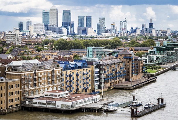 Anh: Số lượng nhà cao cấp bán ra ở London giảm 43%
