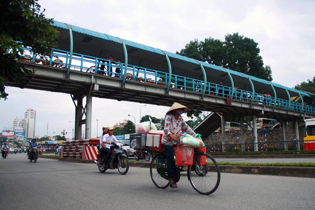 Làm gì để phát huy tác dụng cầu bộ hành