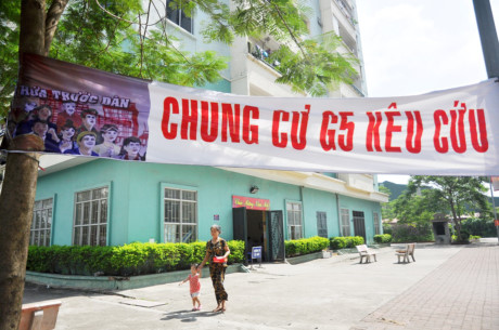 Hà Nội: Dân kêu cứu vì thang máy chung cư không hoạt động