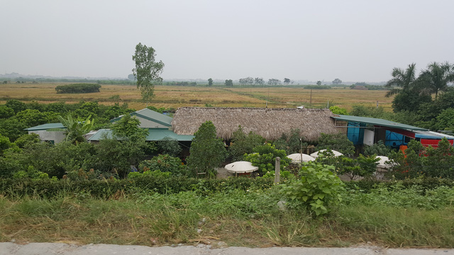 Hoài Đức, Hà Nội: Nhà xưởng ngang nhiên “mọc” kiên cố trên đất nông nghiệp