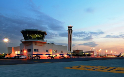 Xây sân bay lớn nhất thế giới, Dubai phải vay 3 tỷ USD