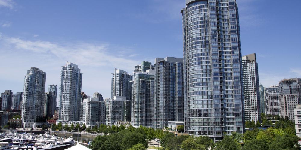 Canada: Thị trường bất động sản đối mặt nguy cơ 