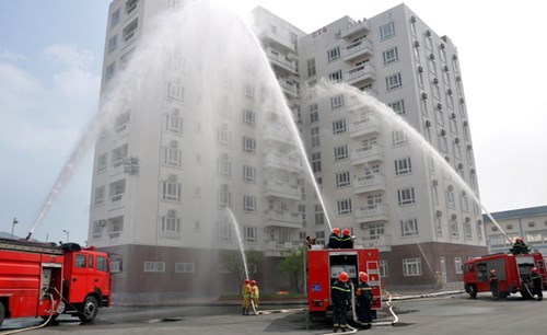 Hà Nội: Cần xử lý mạnh tay với chung cư vi phạm phòng cháy chữa cháy