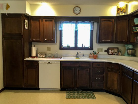 Cải tạo phòng bếp cũ kỹ thành không gian nấu ăn mới mẻ, hiện đại