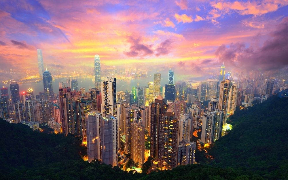 các chủ đầu tư địa ốc Hồng Kông đang tìm cách bán đất dự định phát triển dự á