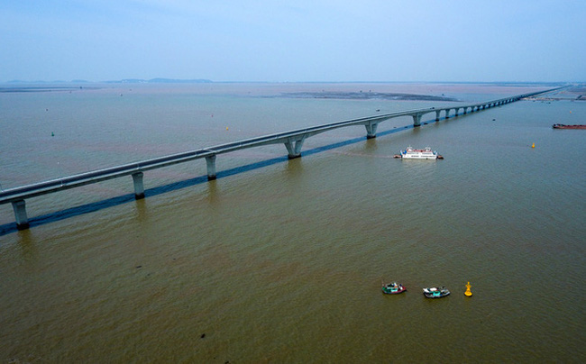 cầu Tân Vũ - Lạch Huyện