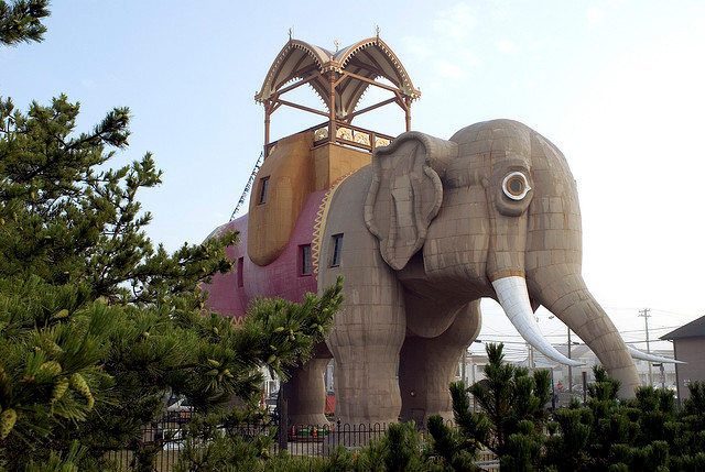 nhà hình chú voi