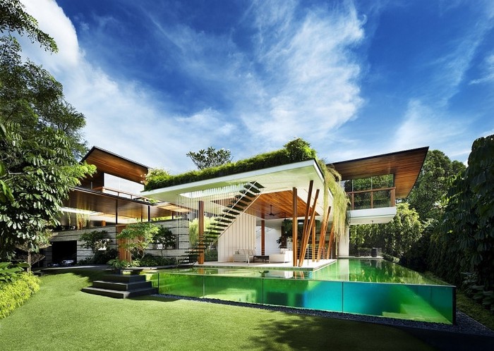 Mê mẩn ngôi biệt thự 2 tầng tựa ốc đảo xanh mát ở Singapore